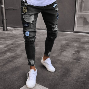 Hole Embroidered Jeans
